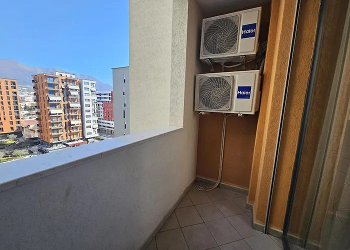 Apartamento Valentino Zirkon Tirana